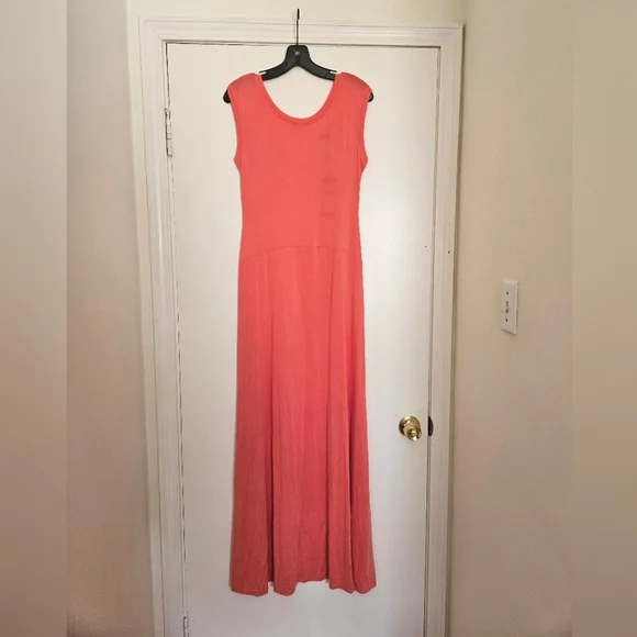 Bcbgmaxazria Evey Maxi w/ Deep V Back Women's Dress Vintage Coral Reef : SM (US 4)
